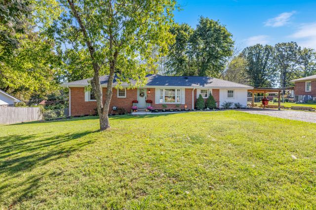 119 Louise Dr, Dickson, TN 37055