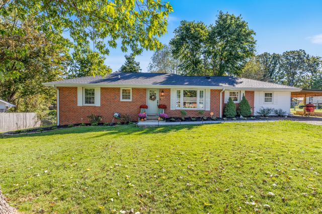 119 Louise Dr, Dickson, TN 37055