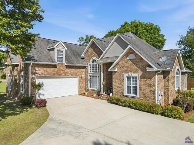 100 Constance Court, Perry, GA 31069