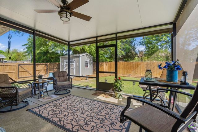 100 Constance Court, Perry, GA 31069