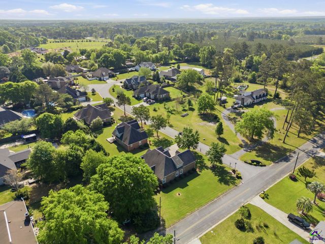 100 Constance Court, Perry, GA 31069