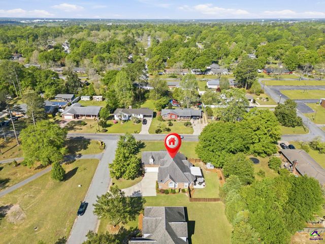 100 Constance Court, Perry, GA 31069