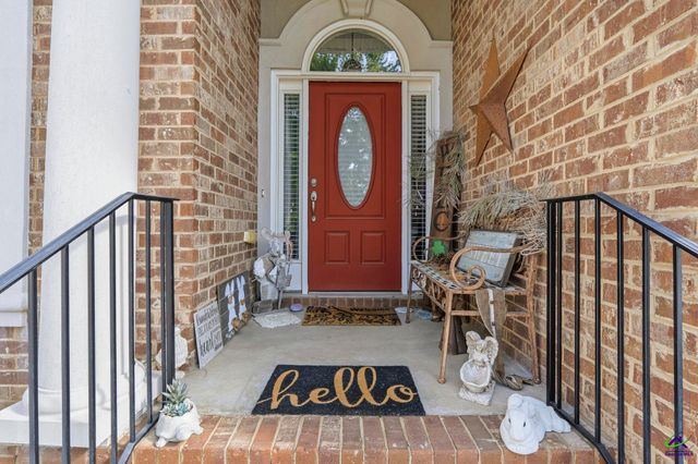 100 Constance Court, Perry, GA 31069