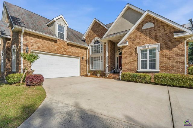 100 Constance Court, Perry, GA 31069