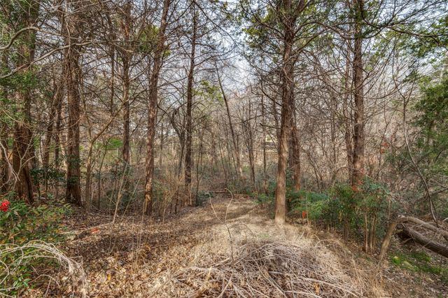 807 Laurel Hills Court, Cedar Hill, TX 75104