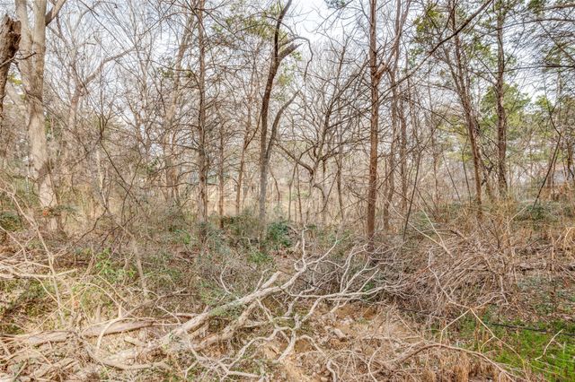 807 Laurel Hills Court, Cedar Hill, TX 75104