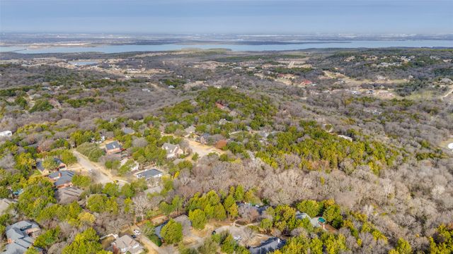 807 Laurel Hills Court, Cedar Hill, TX 75104