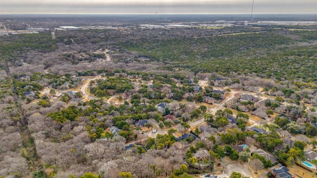 807 Laurel Hills Court, Cedar Hill, TX 75104