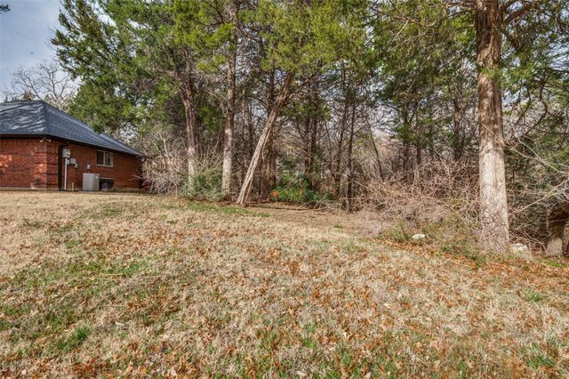 807 Laurel Hills Court, Cedar Hill, TX 75104