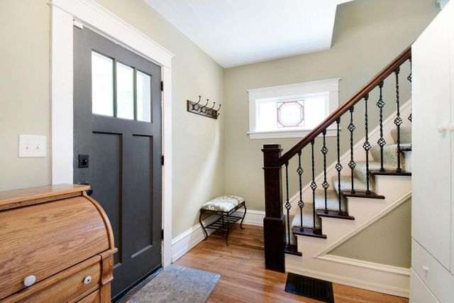 244 Mainzer Street, West Saint Paul, MN 55118