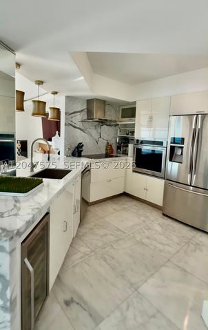 9201 Collins Ave 826, Surfside, FL 33154