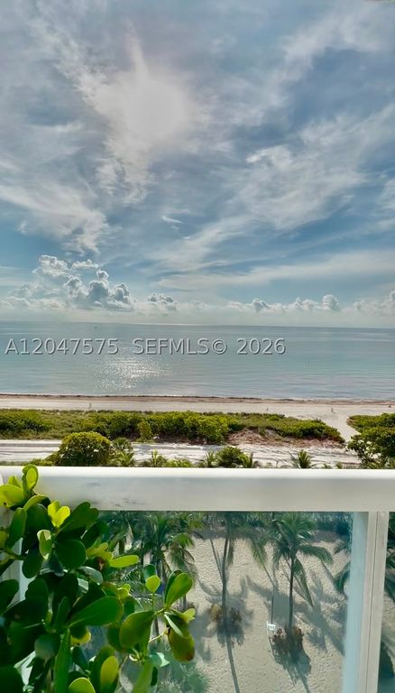 9201 Collins Ave 826, Surfside, FL 33154