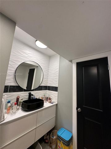 5100 SW 41st St 328, Pembroke Park, FL 33023