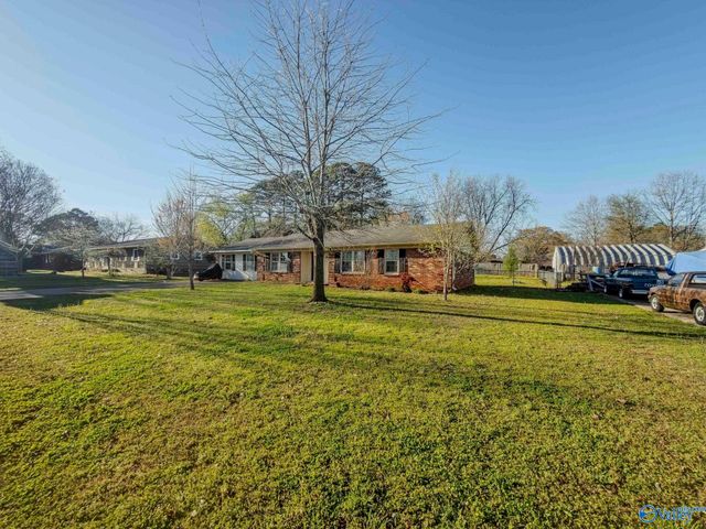 316 SW Clearview Street, Decatur, AL 35601