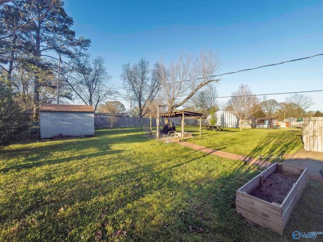 316 SW Clearview Street, Decatur, AL 35601