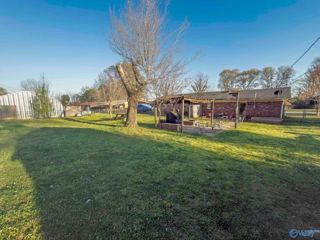 316 SW Clearview Street, Decatur, AL 35601