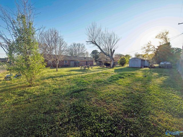 316 SW Clearview Street, Decatur, AL 35601