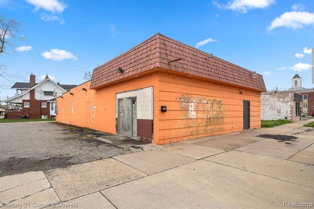 3115 Fort Street, Lincoln Park, MI 48146