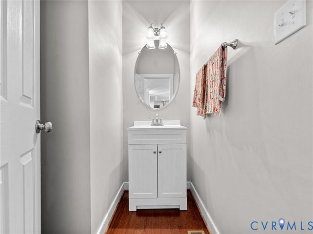 16101 Longlands Rd, Chesterfield, VA 23832