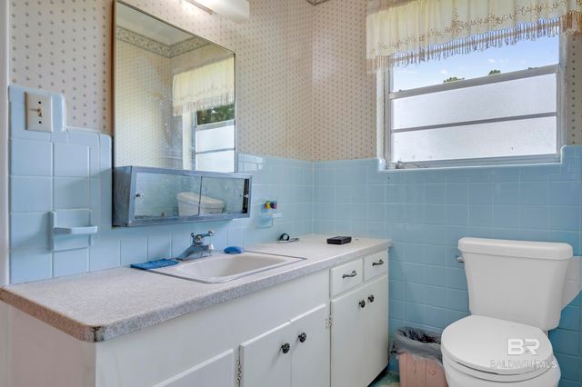 12040 County Road 54, Daphne, AL 36526