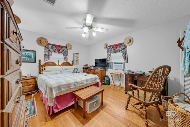 12040 County Road 54, Daphne, AL 36526