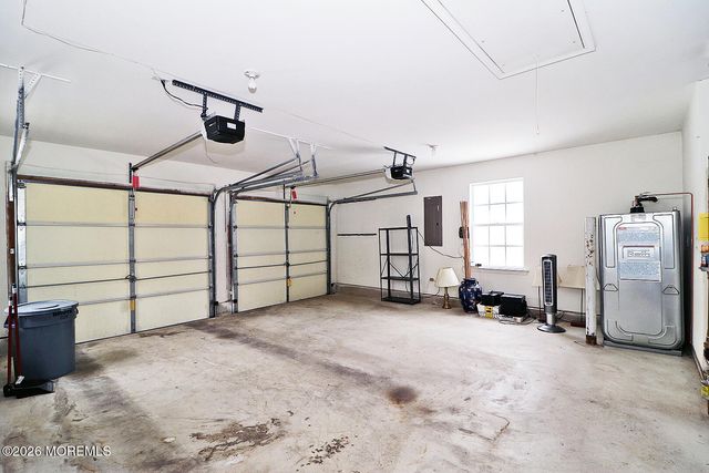 4 Stanton Court, Whiting, NJ 08759