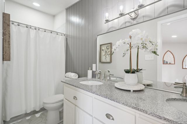 219 Nelson Ave, San Antonio, TX 78210