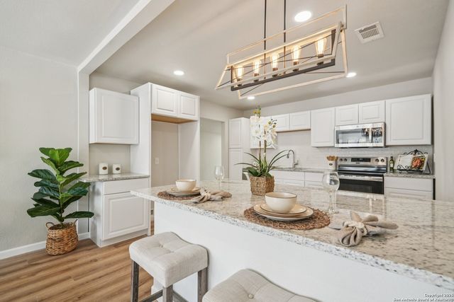 219 Nelson Ave, San Antonio, TX 78210