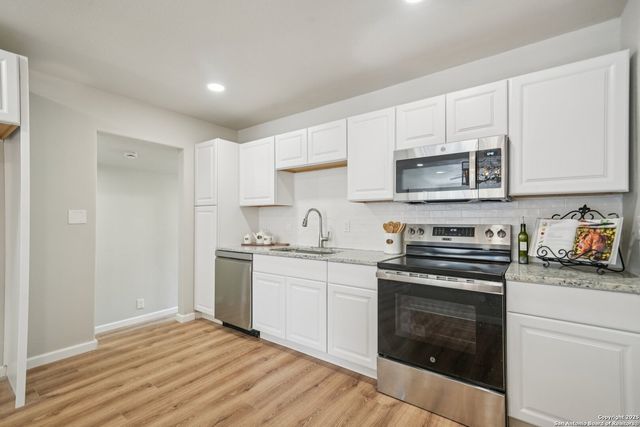 219 Nelson Ave, San Antonio, TX 78210