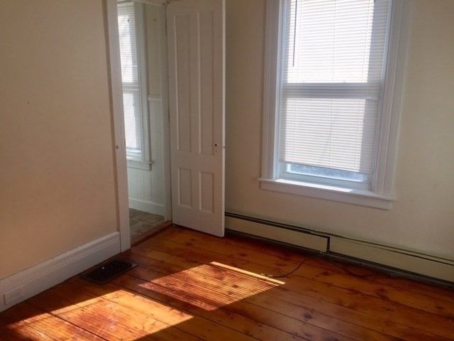 51 May St, Worcester, MA 01610