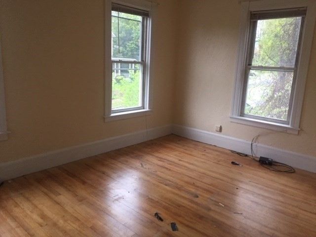 51 May St, Worcester, MA 01610
