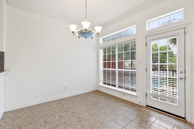 4106 Oberlin Way, Addison, TX 75001