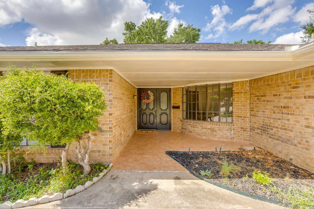 4424 Foxfire Way, Fort Worth, TX 76133