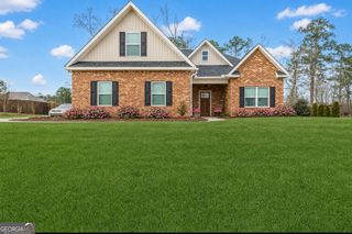 323 Willow Cove Court, Lizella, GA 31052