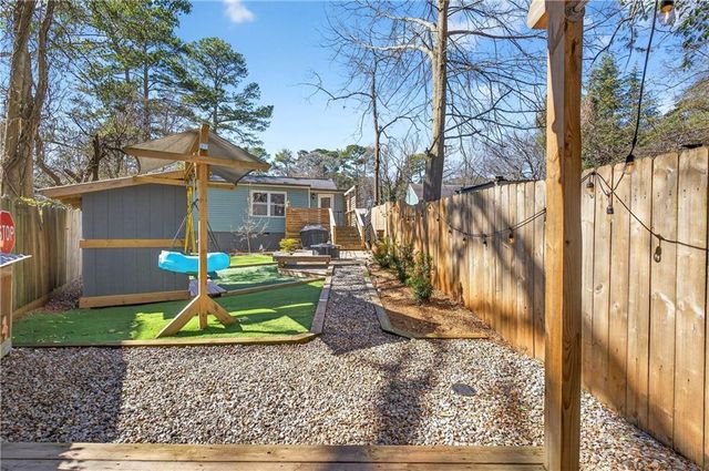 1626 Jobeth SE Avenue, Atlanta, GA 30316