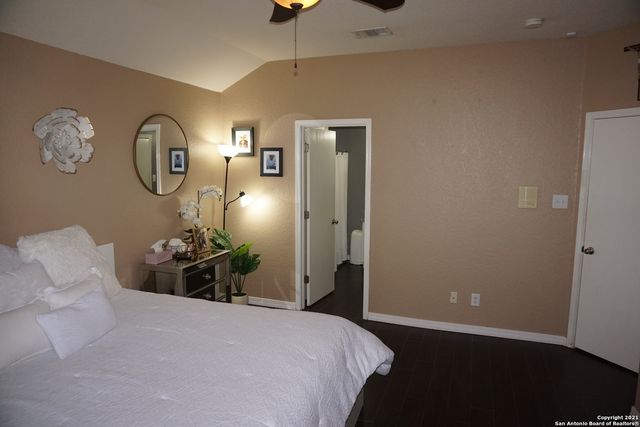 3518 Alonzo Fields, Converse, TX 78109