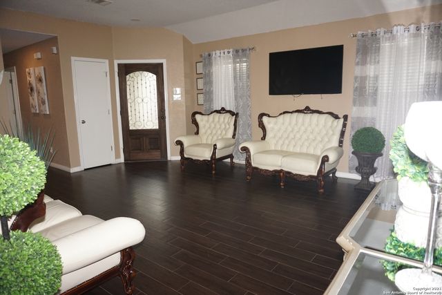 3518 Alonzo Fields, Converse, TX 78109