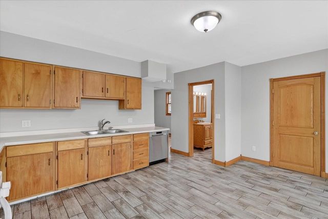 1931 S Willard Avenue, Janesville, WI 53546