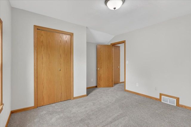 1931 S Willard Avenue, Janesville, WI 53546