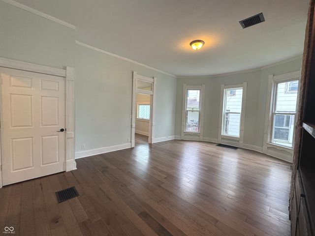 411 N Perkins Street, Rushville, IN 46173