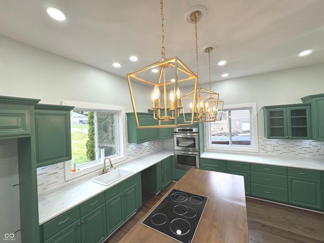 411 N Perkins Street, Rushville, IN 46173