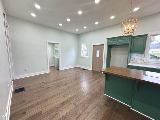 411 N Perkins Street, Rushville, IN 46173