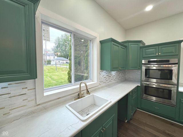 411 N Perkins Street, Rushville, IN 46173