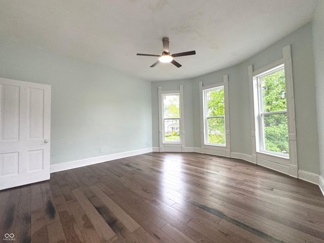 411 N Perkins Street, Rushville, IN 46173