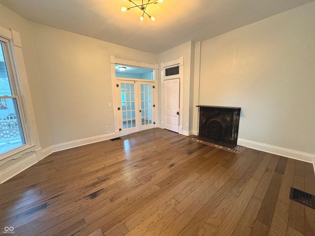 411 N Perkins Street, Rushville, IN 46173