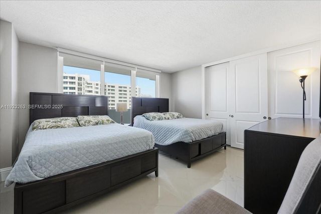 4300 N Ocean Blvd 10L, Fort Lauderdale, FL 33308