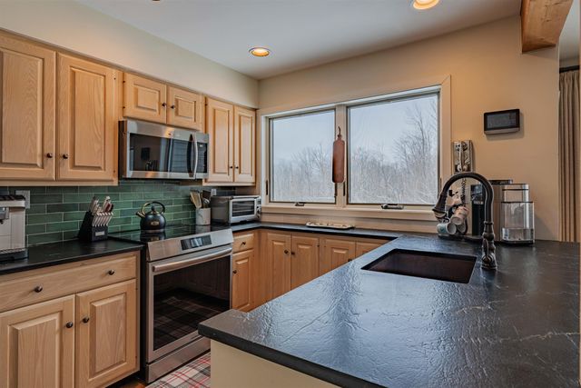 F2 Cobble Ridge Road F2, Winhall, VT 05340