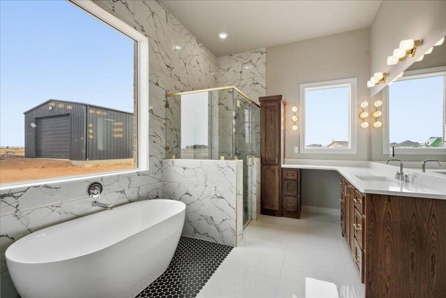 309 Maple Street, New Home, TX 79381