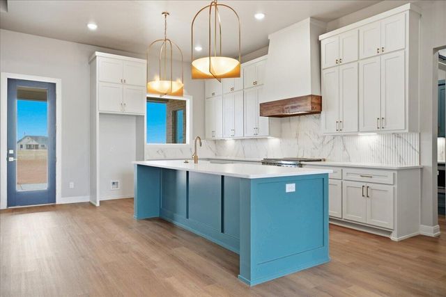 309 Maple Street, New Home, TX 79381