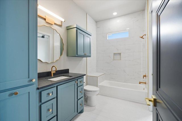 309 Maple Street, New Home, TX 79381